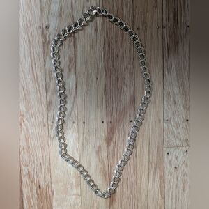 Elegant Gold Chain Necklace